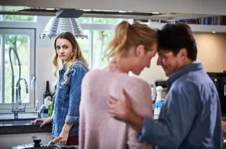 jdg 23 08 18 stiefgoed stills kleur 8z4a2028