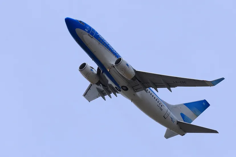 stijgend vliegtuig 35mmworld pixabay