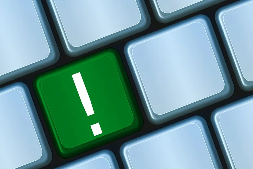 toetsenbord uitroepteken tabble pixabay