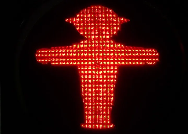 traffic light bernswaelz pixabay