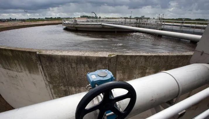 waterschap pakt medicijnresten in riool aan 715x408