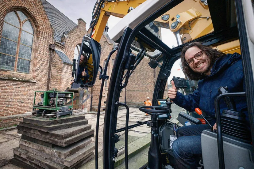 vergroening ovaal grote kerk werkzaamheden opgraving 1536x1024