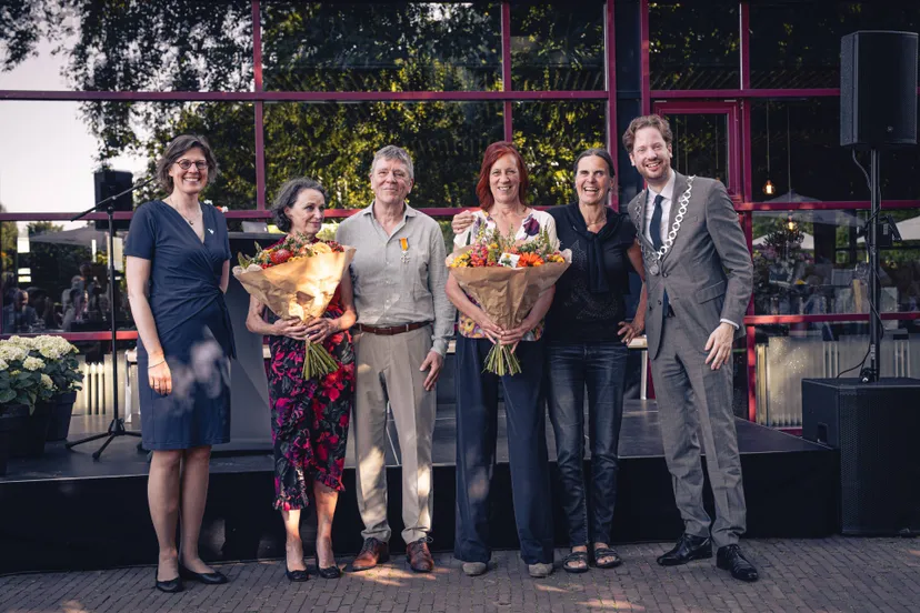 directie junushoff c gmeente