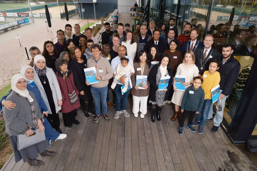 nieuwe nederlanders 2024foto guy ackermans 3500px a4