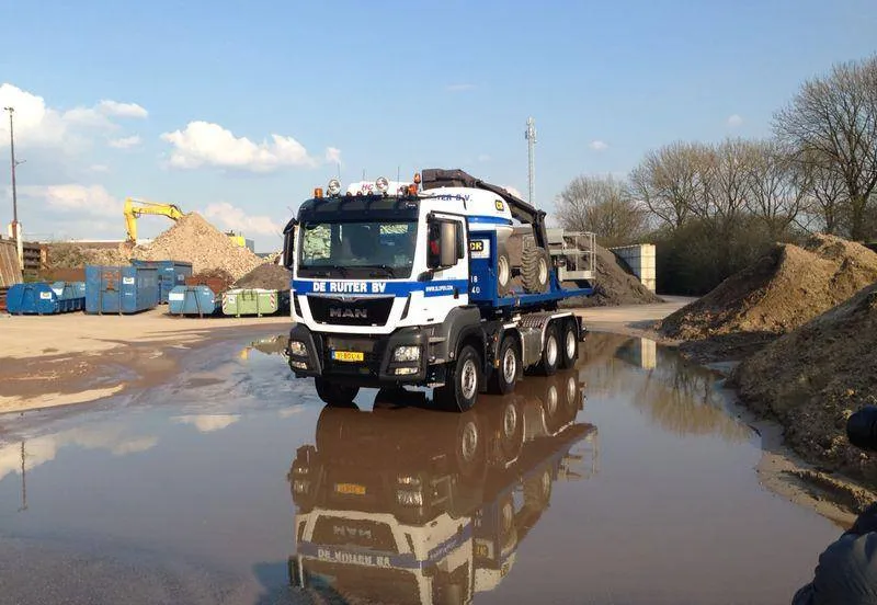 1958012 674489582615841 1435082411 n