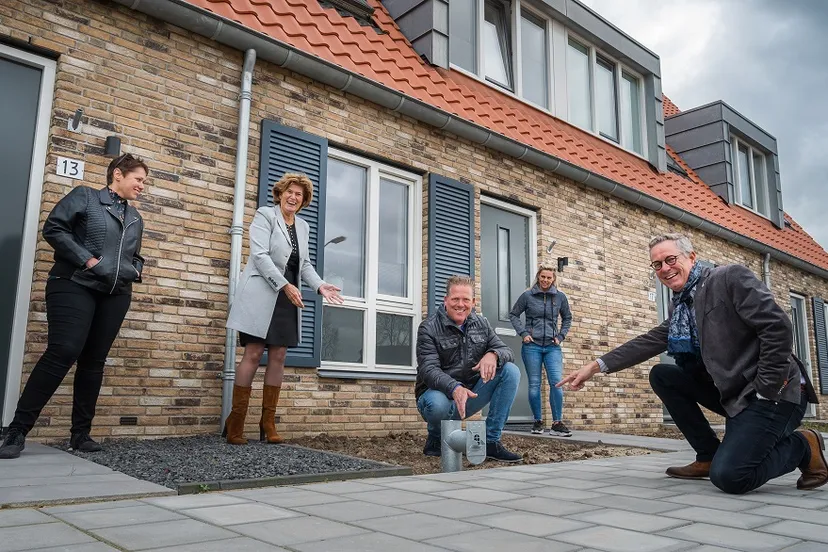 201105 foto bij waterspuwer wamel