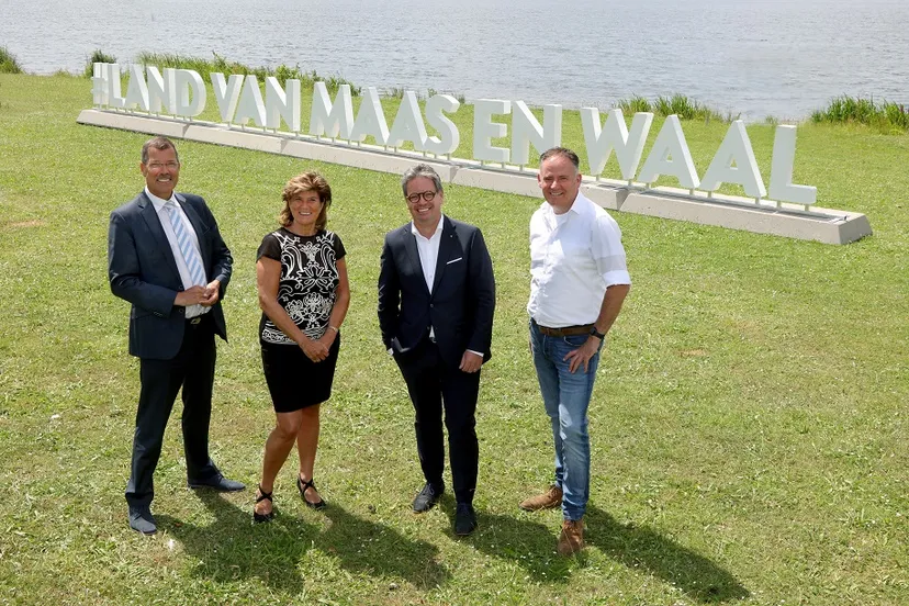 4296 c3a99cbe9376152789bb1c6ceed6d86a