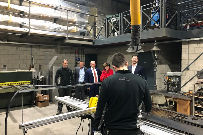 bezoek college bij smederij boerakker 1