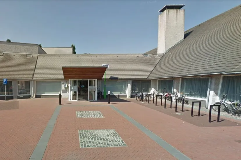 gemeentehuis west maas en waal