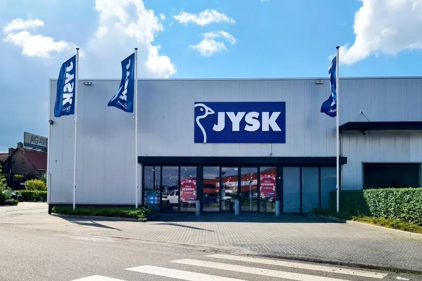 jysk beneden leeuwen winkel