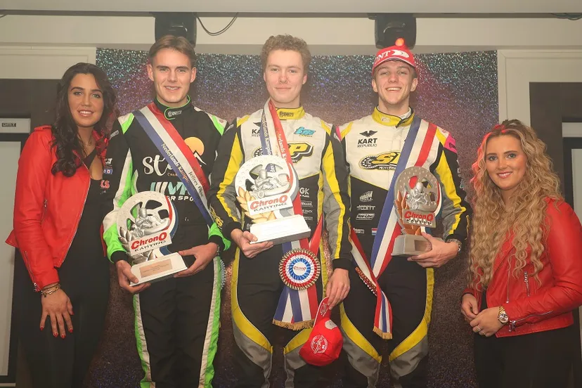 quinn winkel p3 in nederlands kamioenschap huldiging quinn rechts