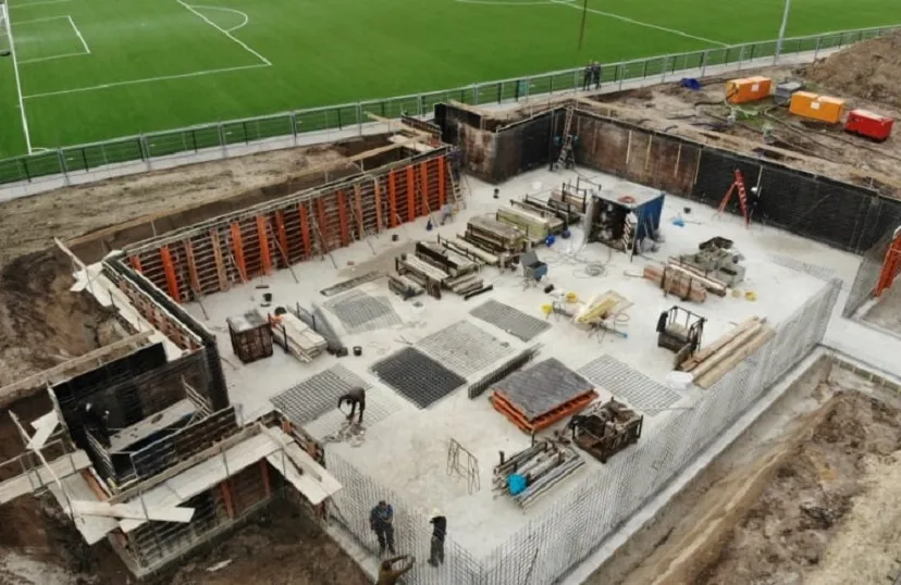 schot in nieuwbouw bij leones