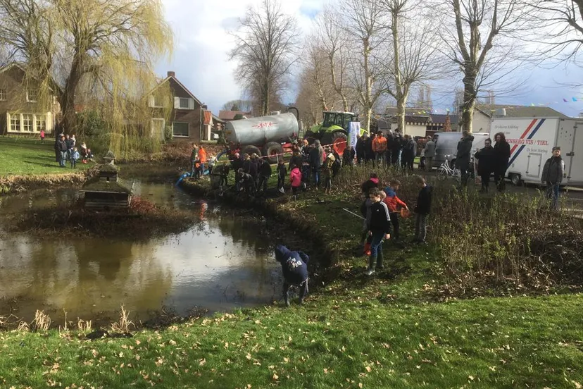vijver in alphen wordt vergroot voor aanpak wateroverlast