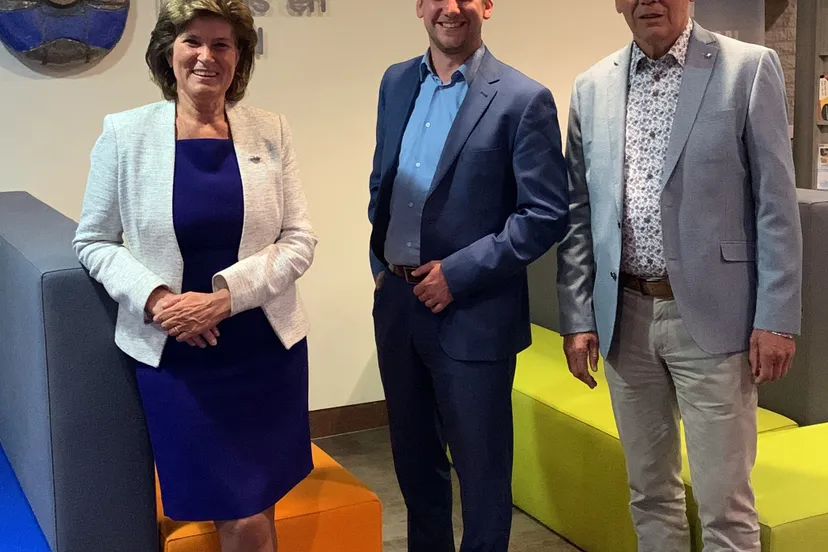 wethouders west maas en waal