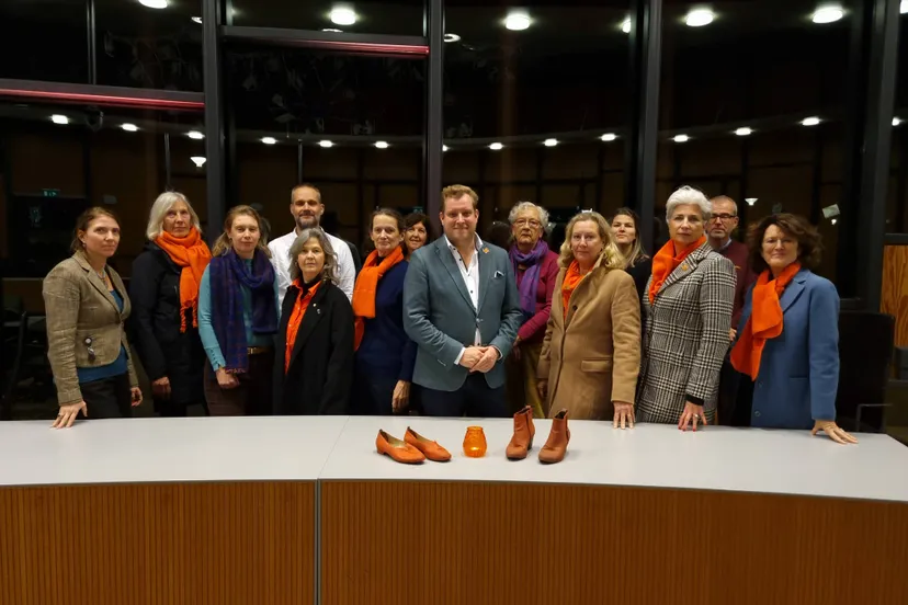wes orange the world wethouder soroptimisten en ambtenaren