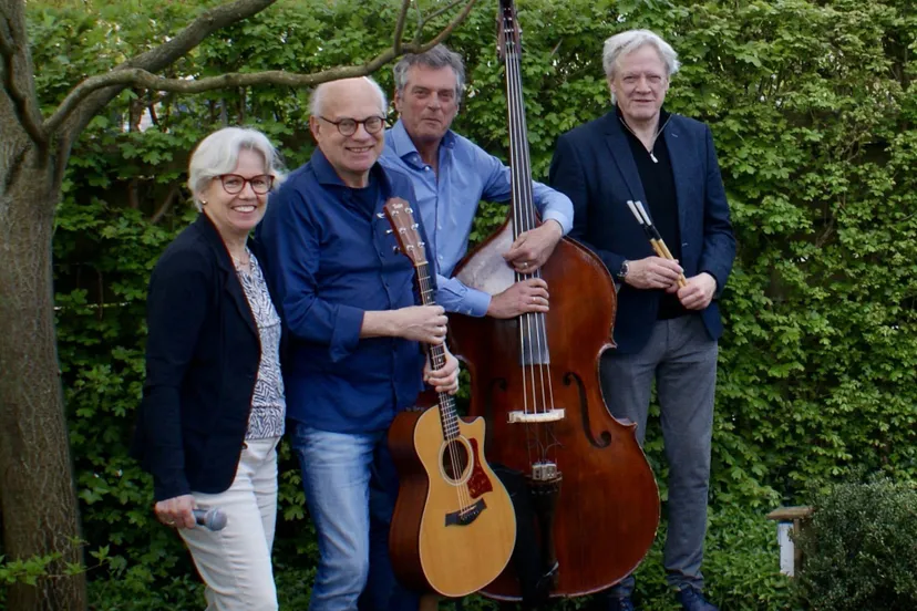 dwingeloo in between