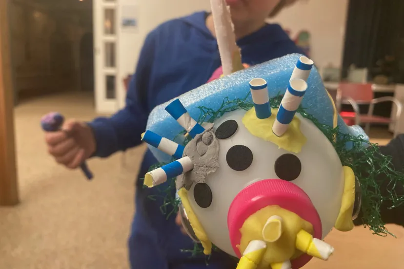 vledder miramar plastic afvalbeesten knutselen