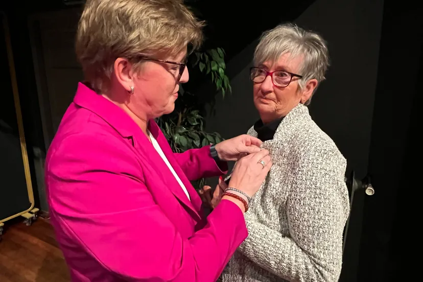 dwingeloo ans klok erespeld1