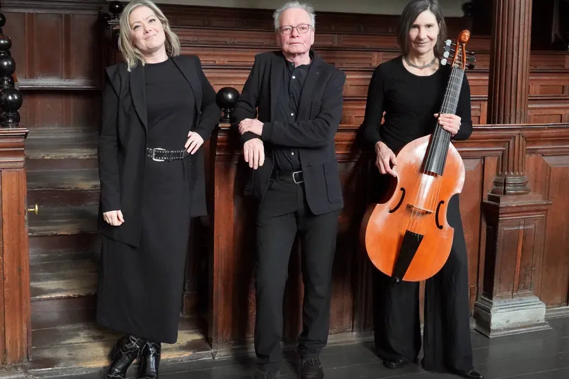 Dwingeloo ES Esther Ebbinge, Mathilde van Wijnen, Jelte Hulzebos 2,5MB