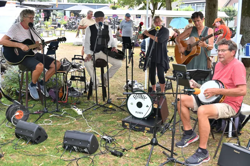 pn13082025 Ruinen Brinkfestijn Brink Ierse muziek