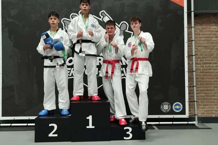 20220925 taekyon alverna 3e spar luuk 3e spar tim img 20220925 wa0008