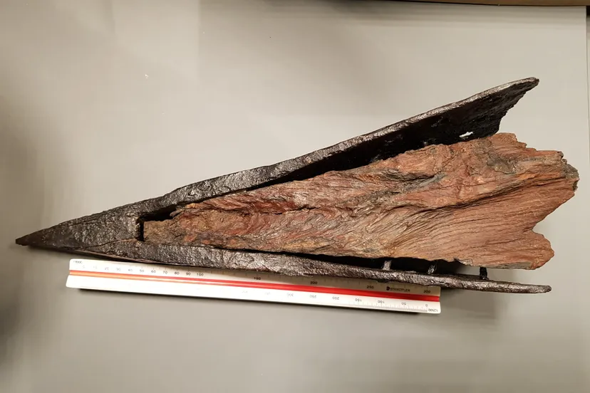 210331 stukje geschiedenis kasteel wijchen teruggebracht paalschoen