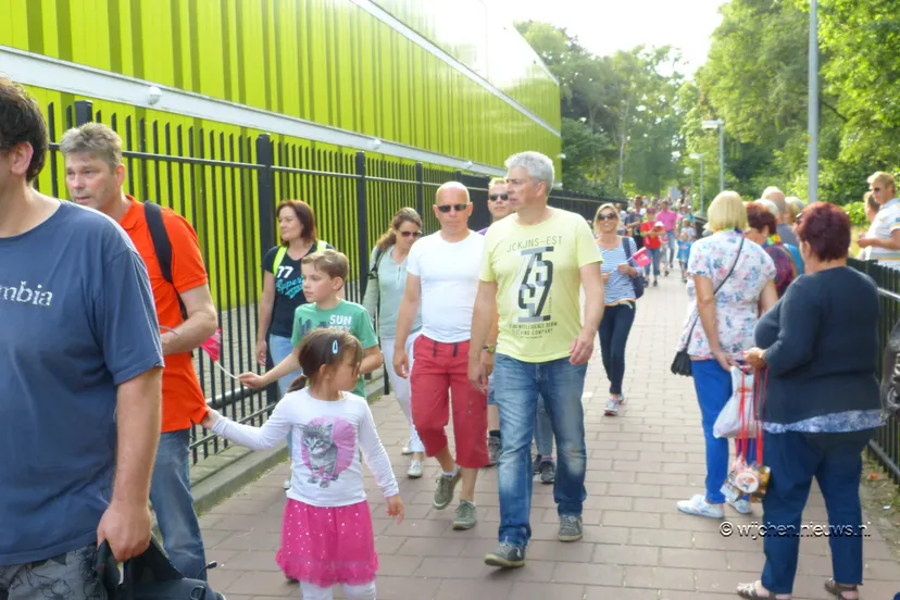 avondvierdaagse wijchen 2016 vrijdag 21