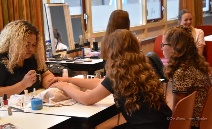 beauty avond wijkcentrum wijchen zuid 00