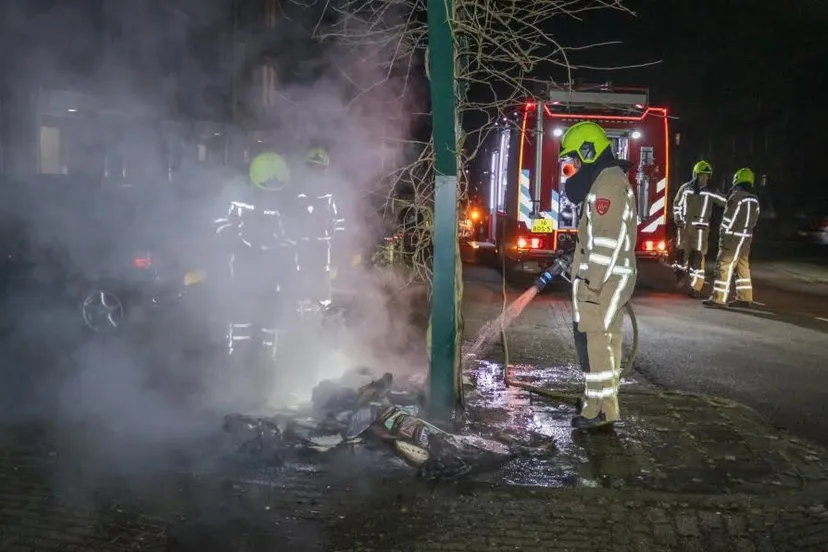 brand oud papier diepvoorde 01