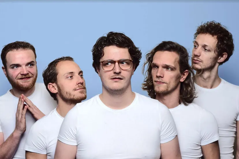 de blonde jongens en tim