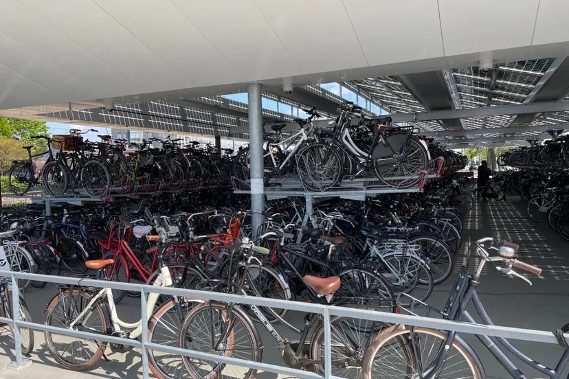 fietsenstalling ns station wijchen cizo