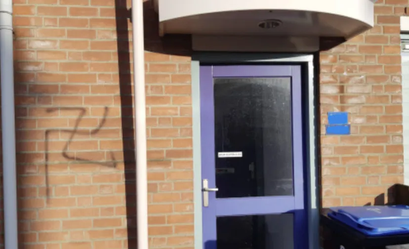 hakenkruizen wijchen