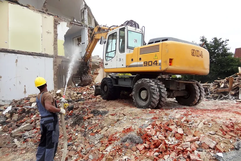 house demolition 549667 1280