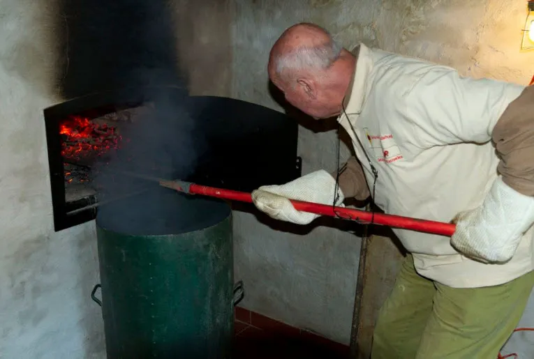 hxdqj7d47tpzmof2g3u1tjx4d bakoven 2