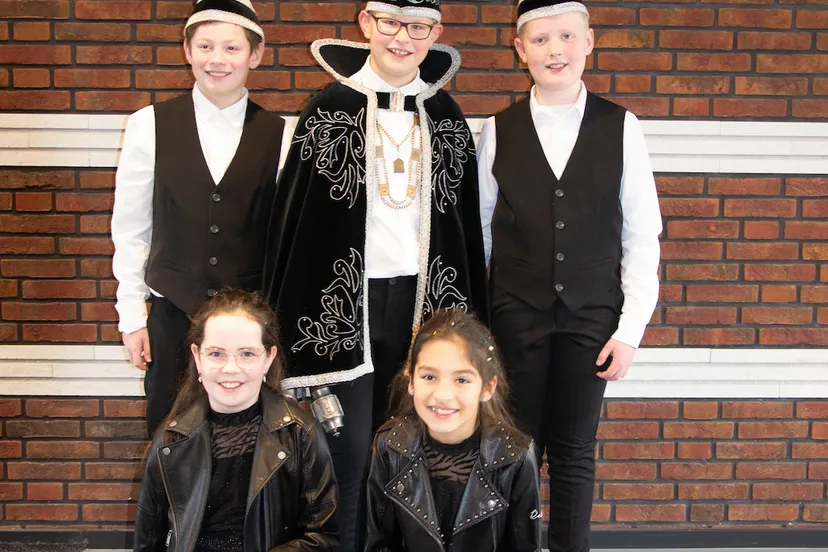 jeugdprins luuk en zijn gevolg 2022