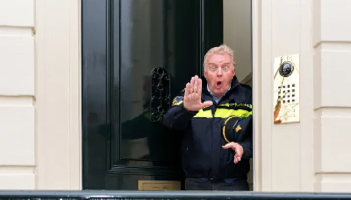 laat niemand binnen 715x408