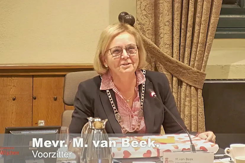 marijke van beek laatste gemeenteraad 10 11 2022