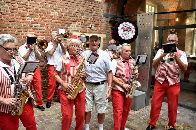 ontvangst vierdaagselopers 2018 05