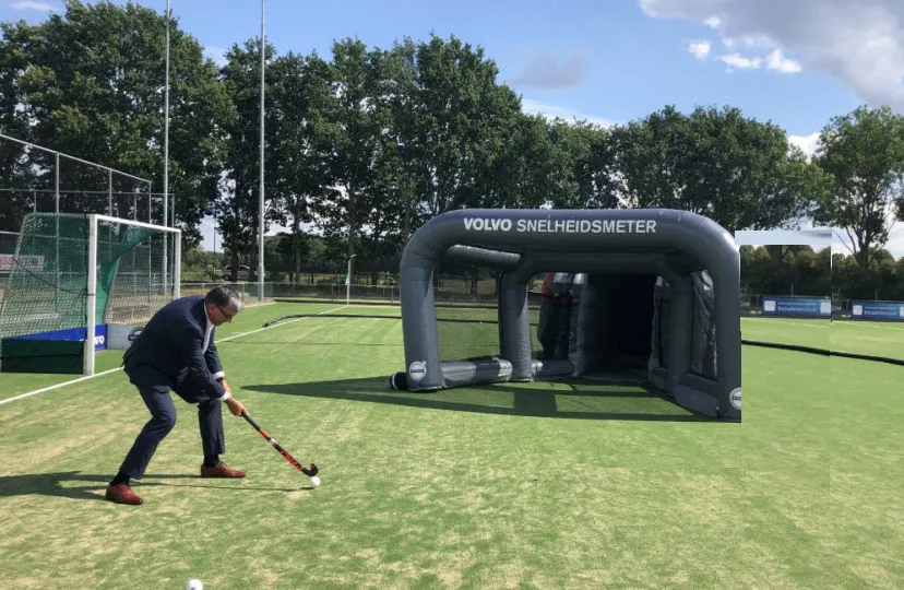 opening 2e veld mhc wijchen 00