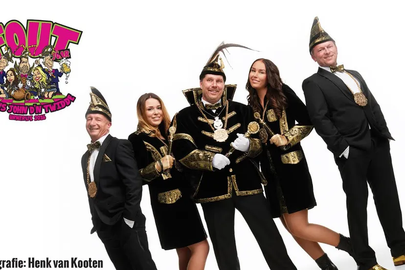 prins john en gevolg 00