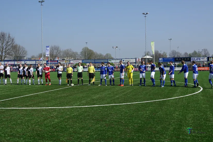 sc woezik sneek 09 april 2017 00