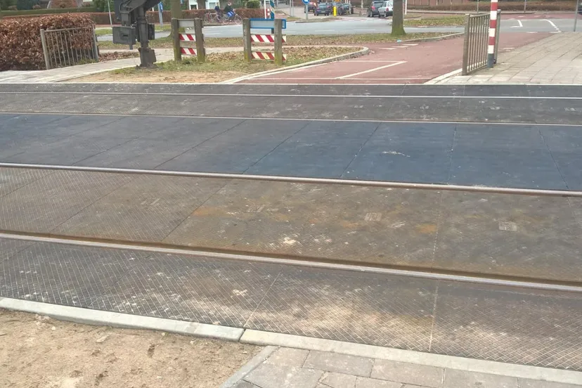 spoorwegovergang passeweg wijchen 310117