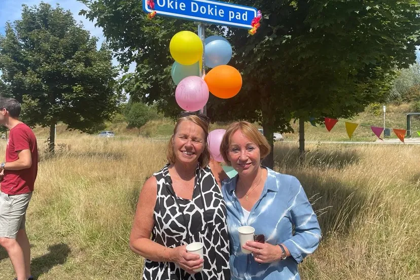 straatnaambordje okie dokie dorp