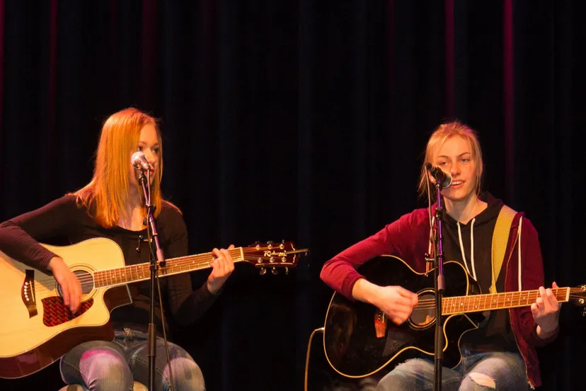 theateroverval talent singer songwriters bij wereldvrouwen