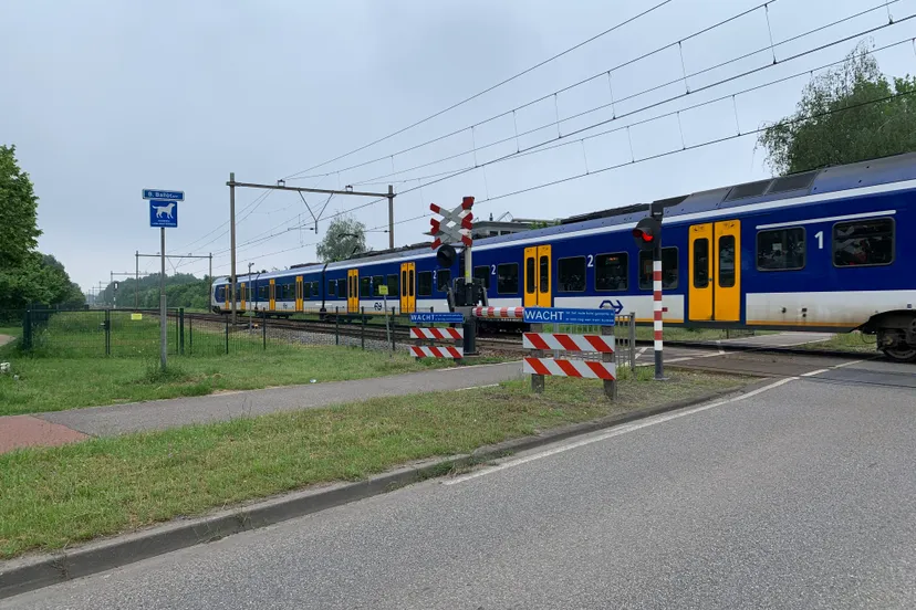 trein richting oss cizo