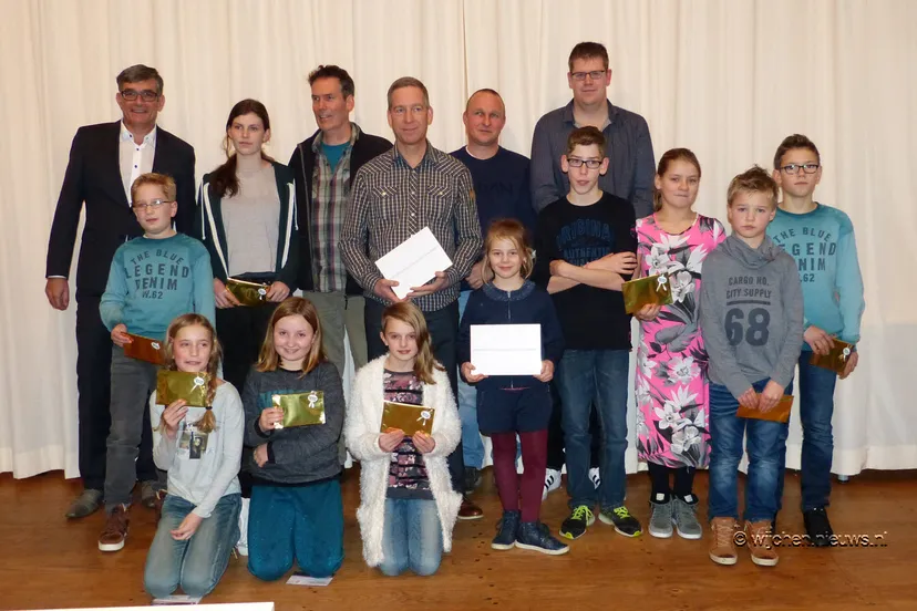 vuurwerkafval wijchen 2016 01