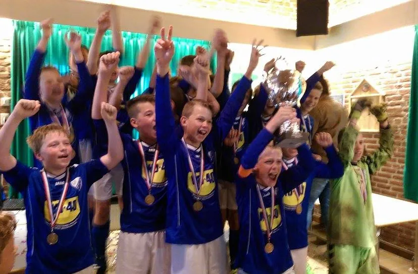 woezik d8 winst beker