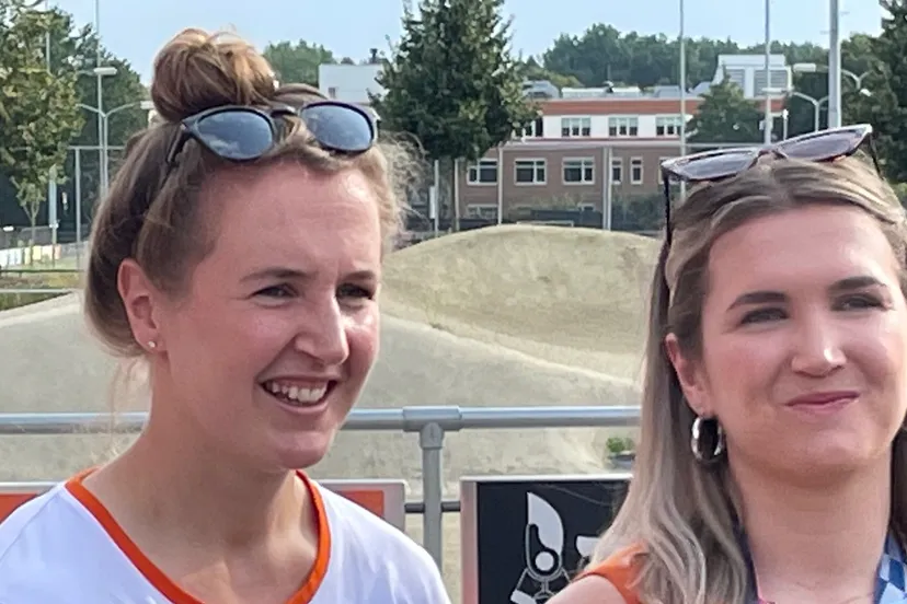 zusjes smulders cizo