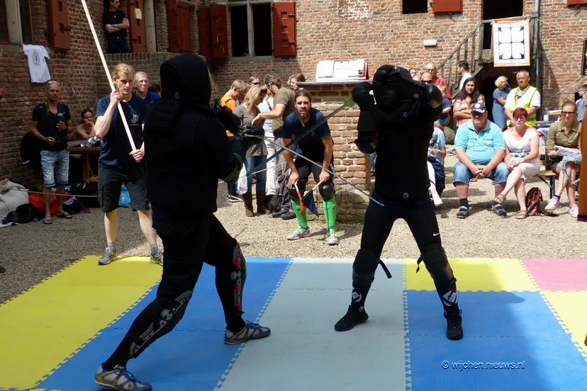 zwaardvechten kasteel hernen 08