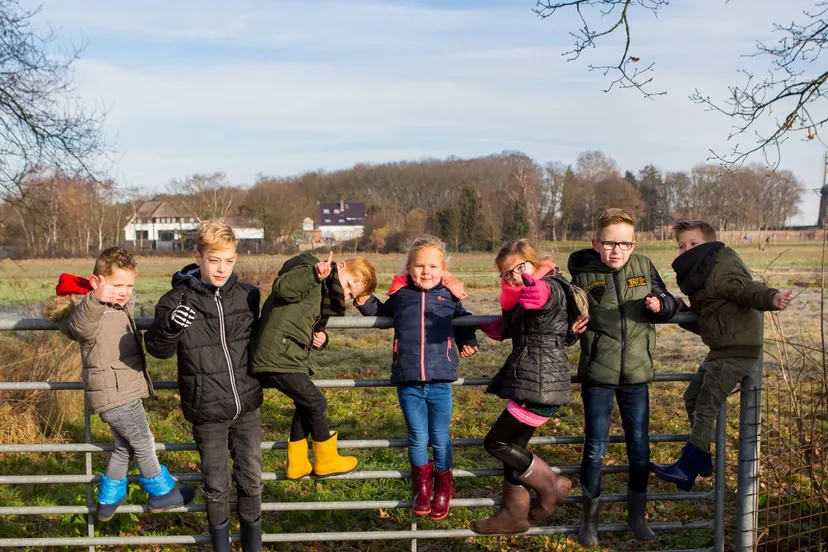 294601064 724457875649857 8674458385334674836 n